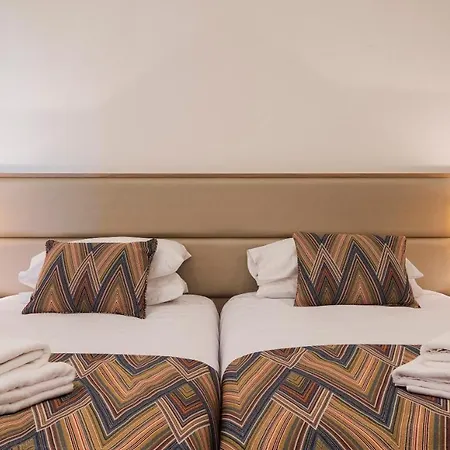 Casas Amarelas Azores * Ponta Delgada